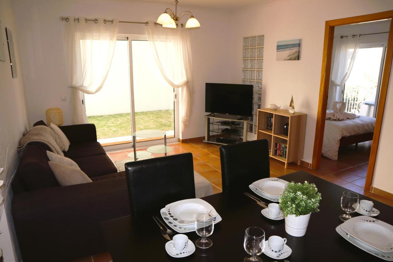 Apartamento Nathalie A 100M Da Praia 卡武埃鲁 外观 照片