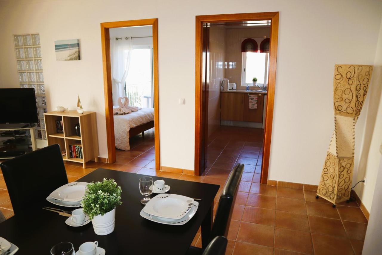 Apartamento Nathalie A 100M Da Praia 卡武埃鲁 外观 照片